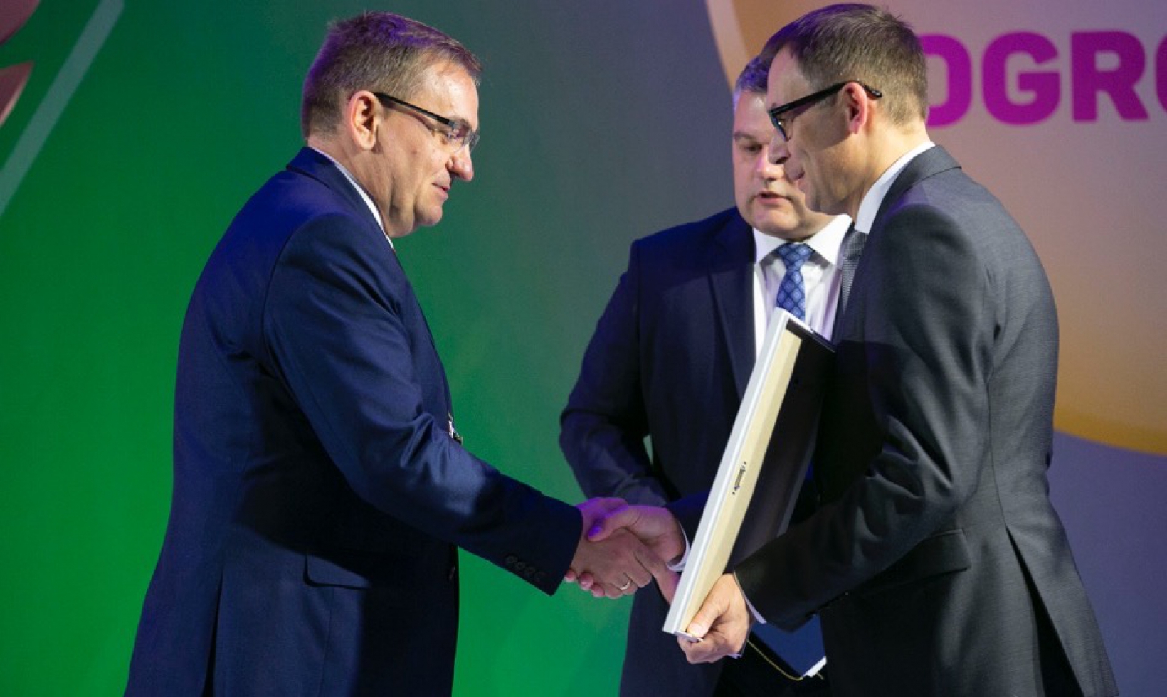 ak technologia zmienia rolnictwo